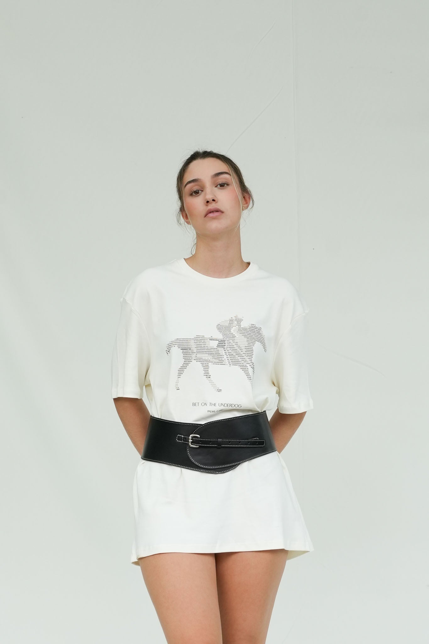 Underdog White