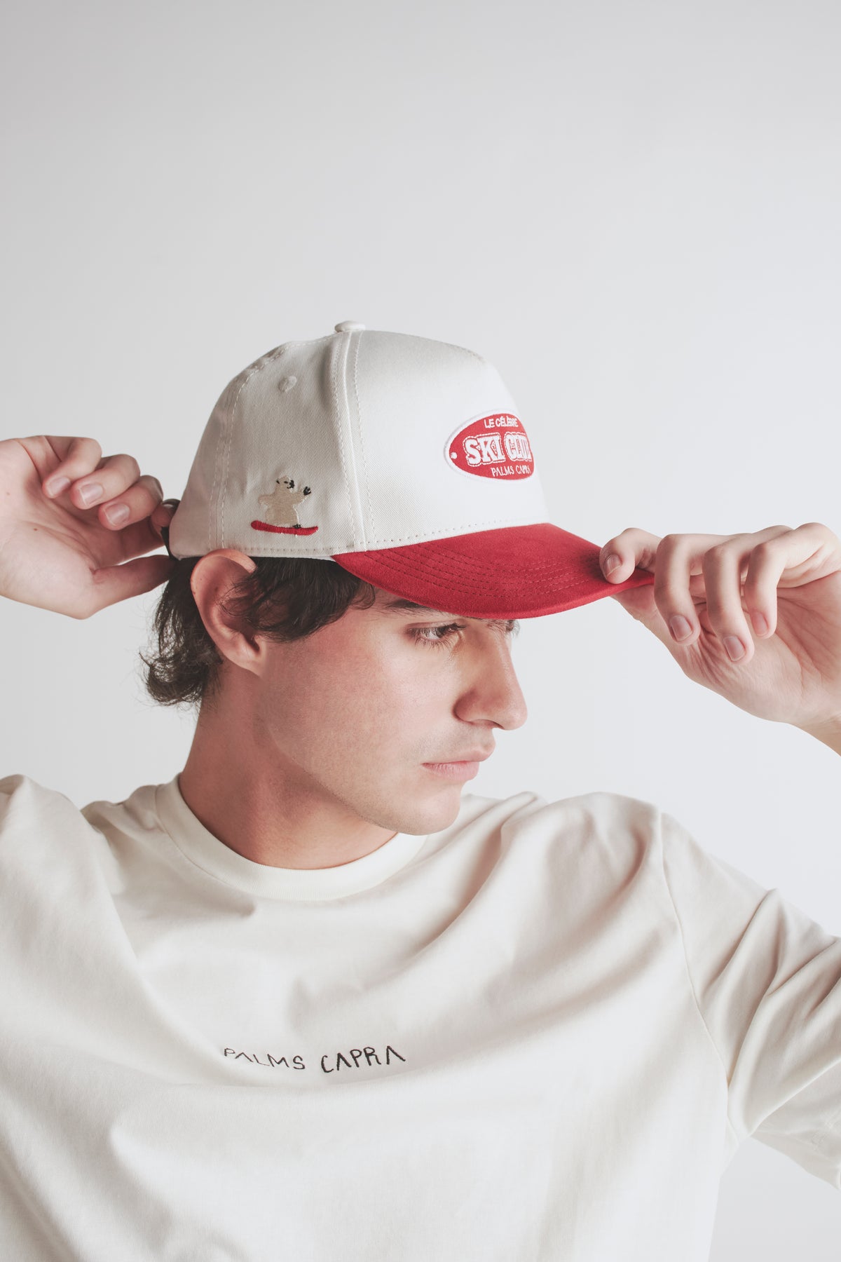 LE CÊLÊBRE WHITE CAP
